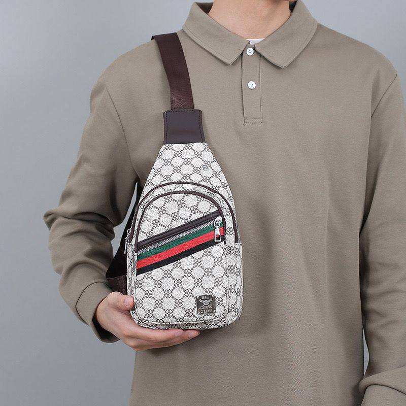 Vintage shoulder bag
